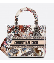Сумка Christian Dior LADY D-LITE