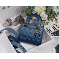 Сумка Christian Dior (Диор) Lady стеганая голубая