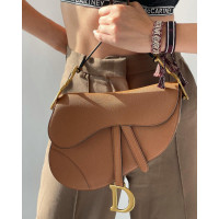 Christian Dior сумка женская Saddle коричневая с ремнем
