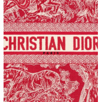 Сумка Dior Book Tote малиновая с вышивкой
