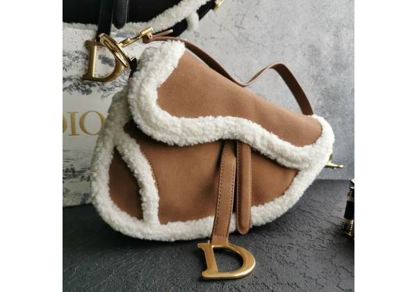 Сумка Christian Dior Saddle с мехом коричневая